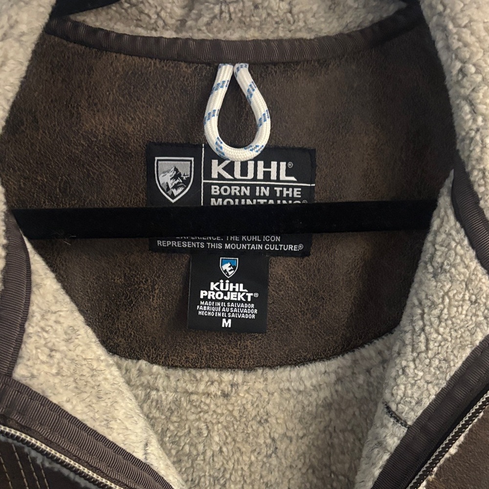 Kuhl Brown Vest with Sherpa Accents - Picture 3 of 3